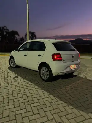 VOLKSWAGEN-GOL-1.6 MSI TOTALFLEX 4P MANUAL VOLKSWAGEN-GOL-2021