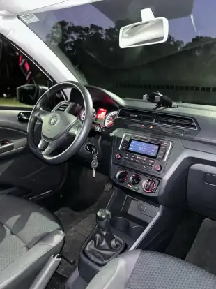 VOLKSWAGEN-GOL-2021