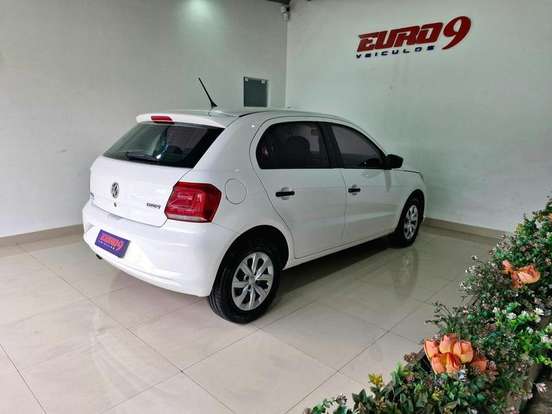 VOLKSWAGEN-GOL-1.0 12V MPI TOTALFLEX 4P MANUAL VOLKSWAGEN-GOL-2021