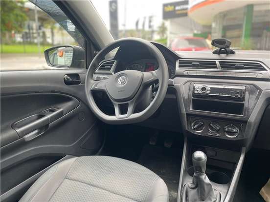 VOLKSWAGEN-GOL-2020