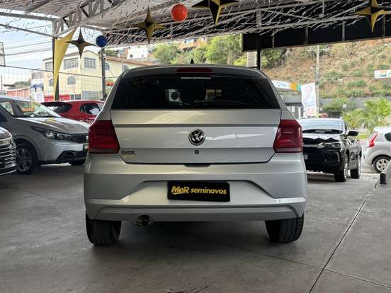VOLKSWAGEN-GOL-2022