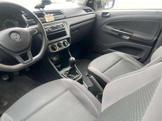 VOLKSWAGEN-GOL-2021