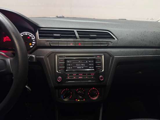 VOLKSWAGEN-GOL-2022