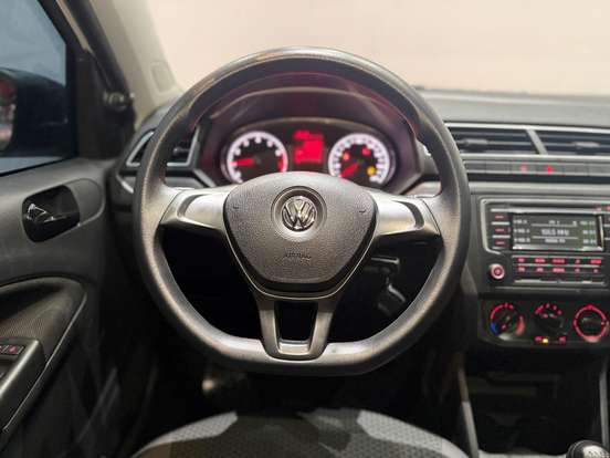 VOLKSWAGEN-GOL-2022