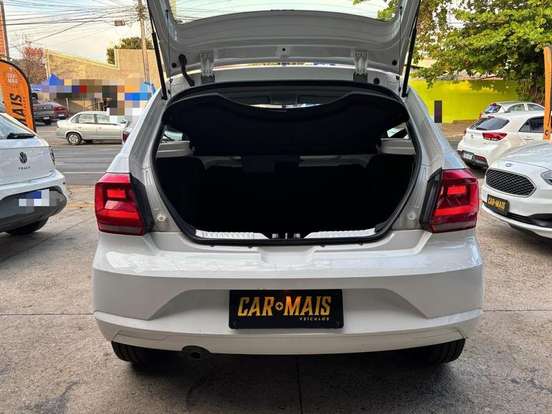 VOLKSWAGEN-GOL-2022