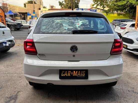 VOLKSWAGEN-GOL-2022