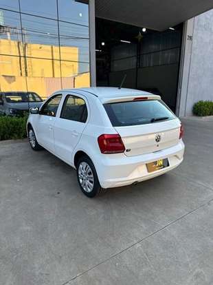 VOLKSWAGEN-GOL-2022