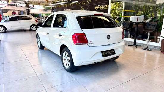 VOLKSWAGEN-GOL-2022