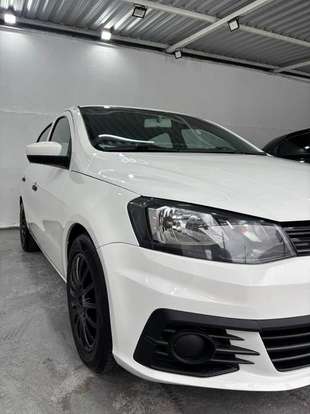 VOLKSWAGEN-GOL-2017