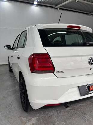 VOLKSWAGEN-GOL-2017