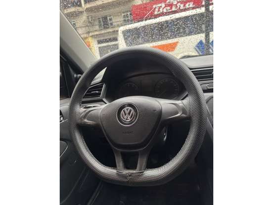 VOLKSWAGEN-GOL-2016