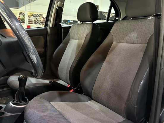 VOLKSWAGEN-GOL-1.0 MI 8V FLEX 2P MANUAL G.IV VOLKSWAGEN-GOL-2013