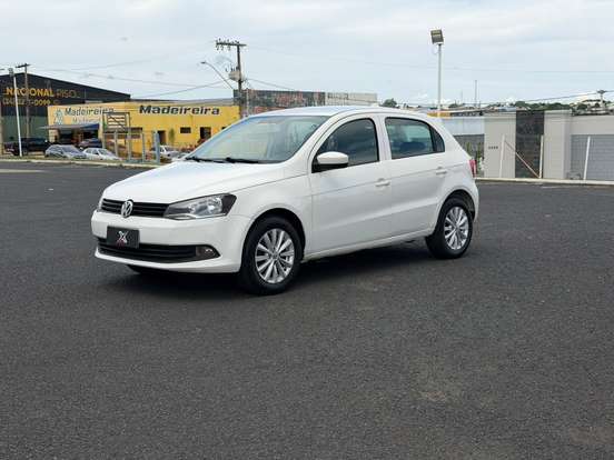 VOLKSWAGEN-GOL-2013