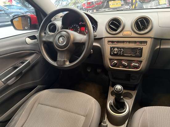 VOLKSWAGEN-GOL-1.0 MI 8V FLEX 4P MANUAL G.IV VOLKSWAGEN-GOL-2013