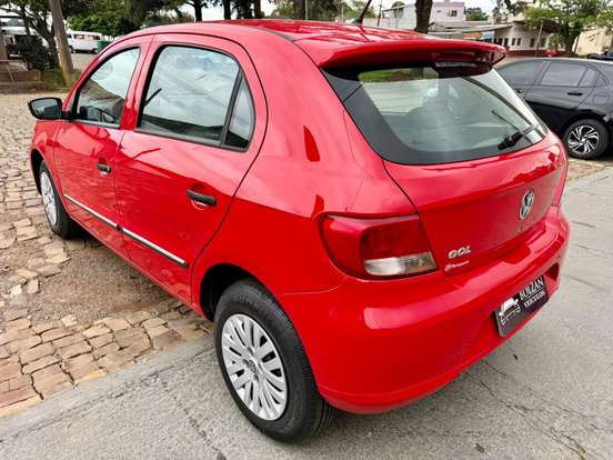VOLKSWAGEN-GOL-1.0 MI 8V FLEX 4P MANUAL G.IV VOLKSWAGEN-GOL-2009