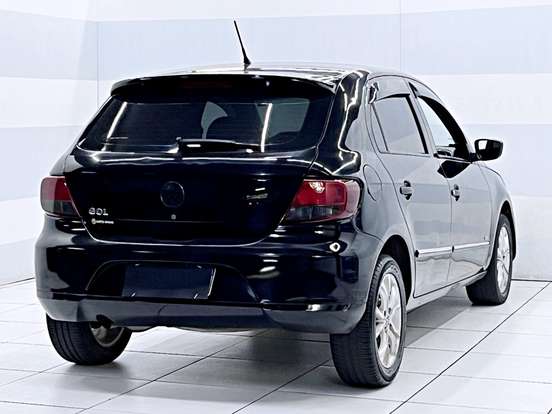 VOLKSWAGEN-GOL-2009
