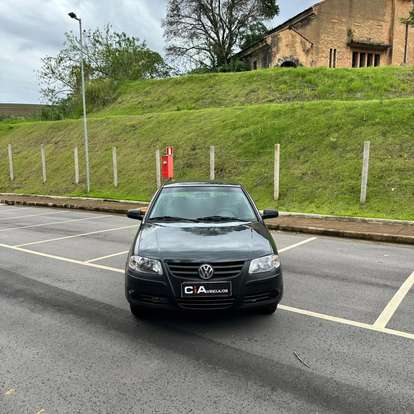 VOLKSWAGEN-GOL-2013