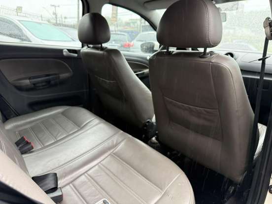 VOLKSWAGEN-GOL-1.0 MI 8V FLEX 4P MANUAL VOLKSWAGEN-GOL-2013