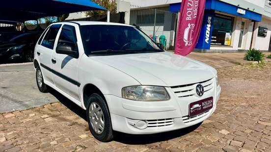 VOLKSWAGEN-GOL-2013