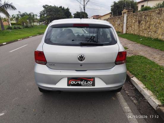 VOLKSWAGEN-GOL-2015