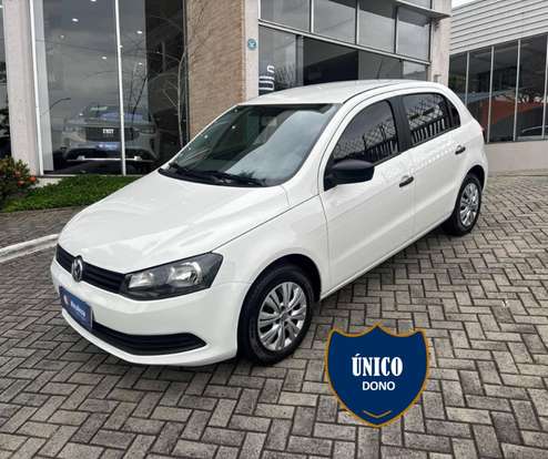 VOLKSWAGEN-GOL-2015