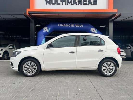 VOLKSWAGEN-GOL-2021