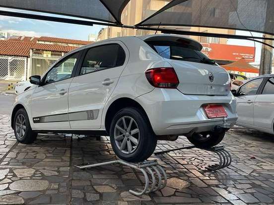 VOLKSWAGEN-GOL-1.6 MI SELEÇÃO 8V FLEX 4P MANUAL G.VI VOLKSWAGEN-GOL-2014