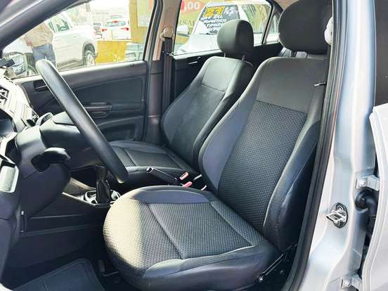 VOLKSWAGEN-GOL-2021