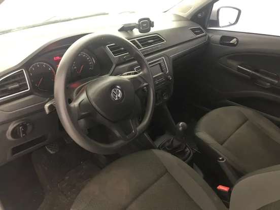 VOLKSWAGEN-GOL-2021