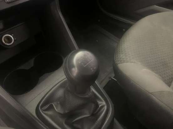 VOLKSWAGEN-GOL-2021