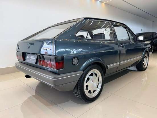 VOLKSWAGEN-GOL-1994
