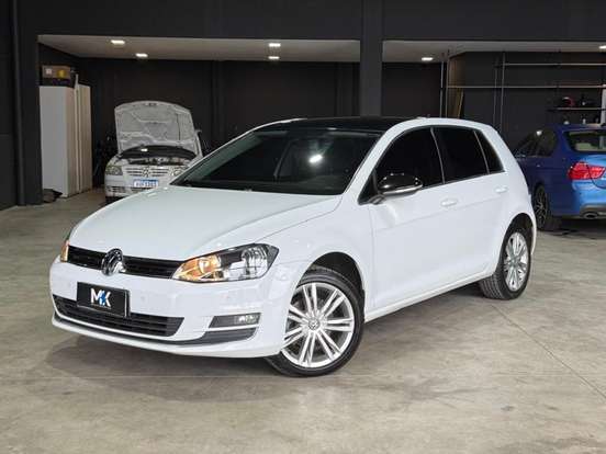 VOLKSWAGEN-GOLF-1.4 TSI HIGHLINE 16V GASOLINA 4P AUTOMÁTICO VOLKSWAGEN-GOLF-2014