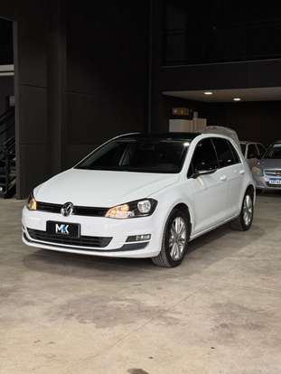 VOLKSWAGEN-GOLF-2014