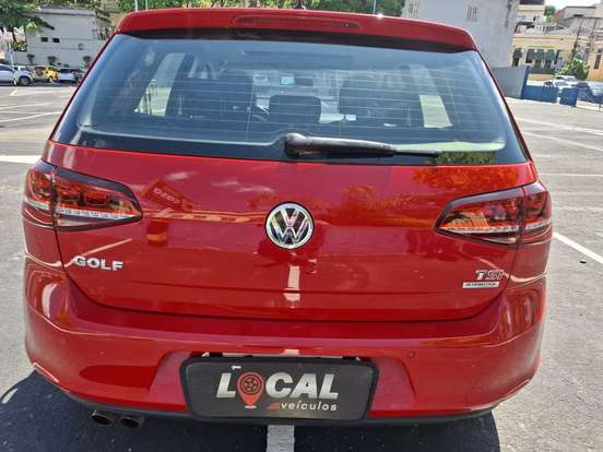 VOLKSWAGEN-GOLF-2013