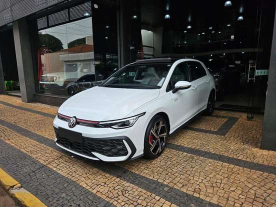 VOLKSWAGEN-GOLF-2026