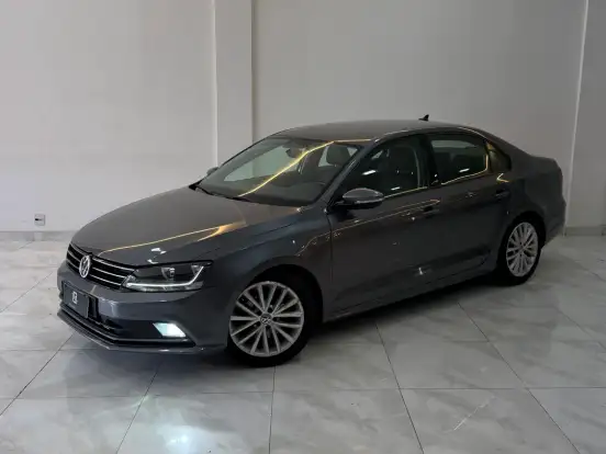 VOLKSWAGEN-JETTA-1.4 16V TSI COMFORTLINE GASOLINA 4P TIPTRONIC VOLKSWAGEN-JETTA-2017
