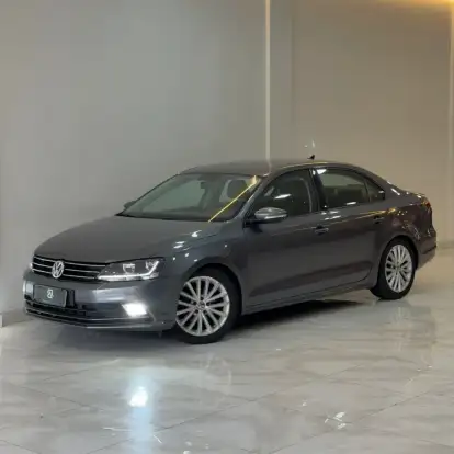 VOLKSWAGEN-JETTA-2017