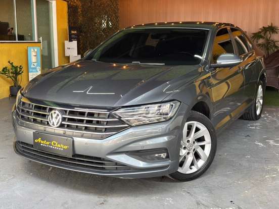 VOLKSWAGEN-JETTA-2018