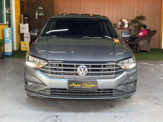 VOLKSWAGEN-JETTA-2018