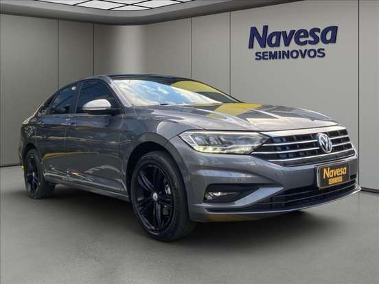 VOLKSWAGEN-JETTA-2020