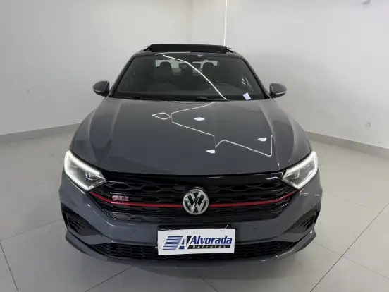 VOLKSWAGEN-JETTA-2021