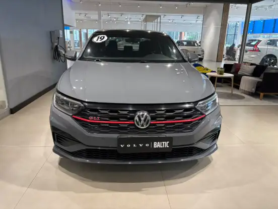 VOLKSWAGEN-JETTA-2019