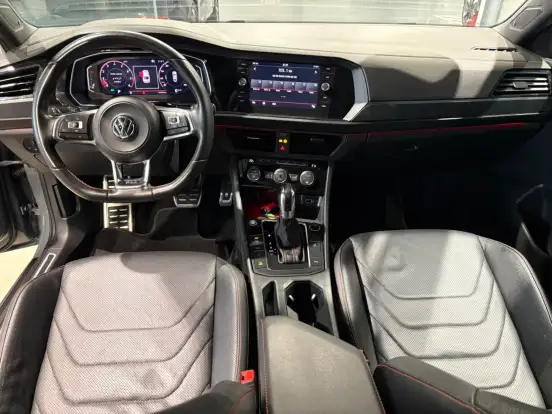 VOLKSWAGEN-JETTA-2.0 350 TSI GASOLINA GLI DSG VOLKSWAGEN-JETTA-2019