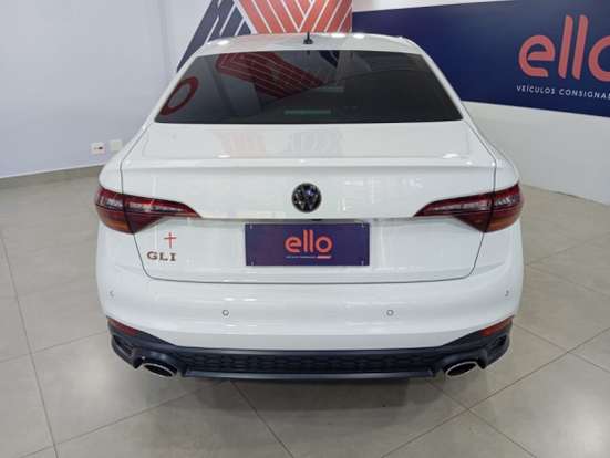 VOLKSWAGEN-JETTA-2023