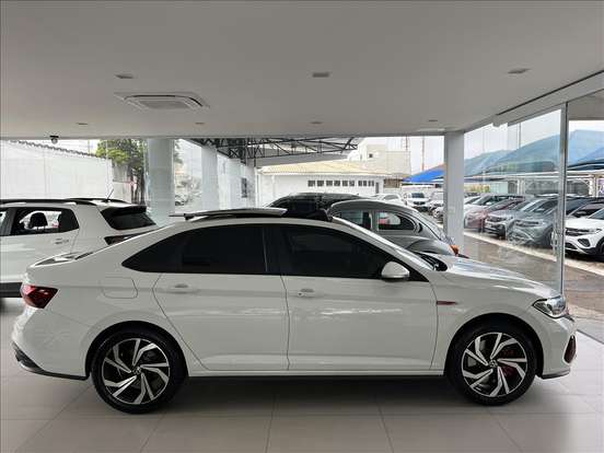 VOLKSWAGEN-JETTA-2023