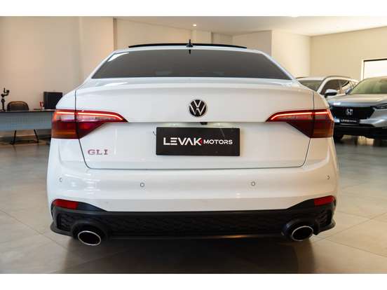 VOLKSWAGEN-JETTA-2023