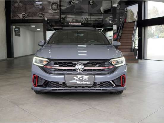 VOLKSWAGEN-JETTA-2023