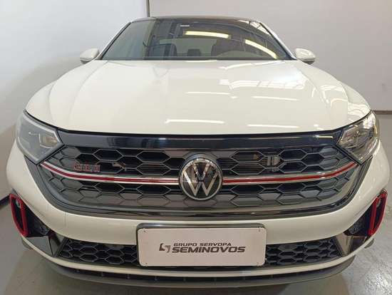 VOLKSWAGEN-JETTA-2023
