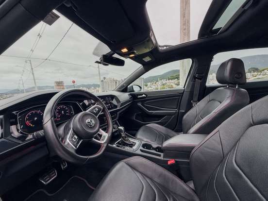 VOLKSWAGEN-JETTA-2.0 350 TSI GASOLINA GLI DSG VOLKSWAGEN-JETTA-2019