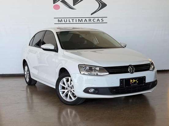 VOLKSWAGEN-JETTA-2.0 COMFORTLINE FLEX 4P TIPTRONIC VOLKSWAGEN-JETTA-2014
